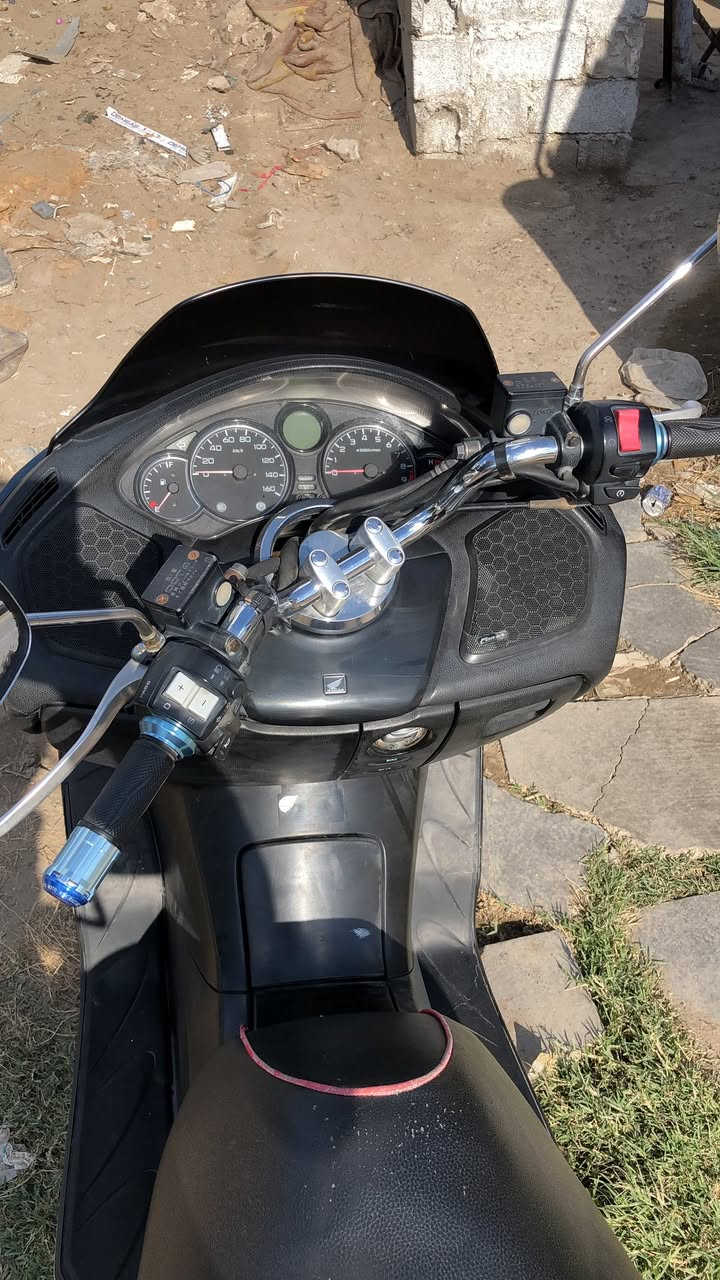 فورزه صفر 8دراجه جديده كفالة عامه مكنيه كلاجات كفاله كير شغال 7تحويله دراجه خير من الله اريده مراوس سلفر ونج ونتراهم على فرق لاتنسه دراجه جديده على ايدي اروح وجي بيه الدوام دهن كله موتل كل 15يوم ابدل ***********
