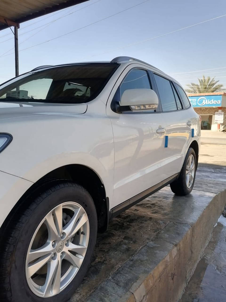 السلام عليكم سياره سنتافي 2012 السياره الشركه العامه سياره مكفوله وجاهزه بعدها على حاله الوكاله محرك كير كهربائيه كلها مكفوله سياره ماعده باب سايق بي شبرين 
صبغ سياره ماشيه ١٥٠ الف سياره ب اسمي للتواصل رقم الهاتف ***********
مكلف بالنشر
