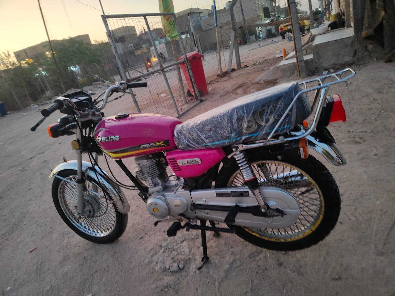سلام عليكم اربع كير البيع مديل 2021 السعر 650 وبيه مجال رقم الهاتف***********  وراق اصولي مداور من وكيل محرك مفتوح مرة وحدة لاتنقص ولابخار العنوان النجف حي نداء 22
