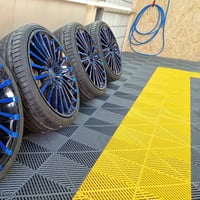 متوفر ارضيات بأسعار مناسبة للطلب والاستفسار 07716303721