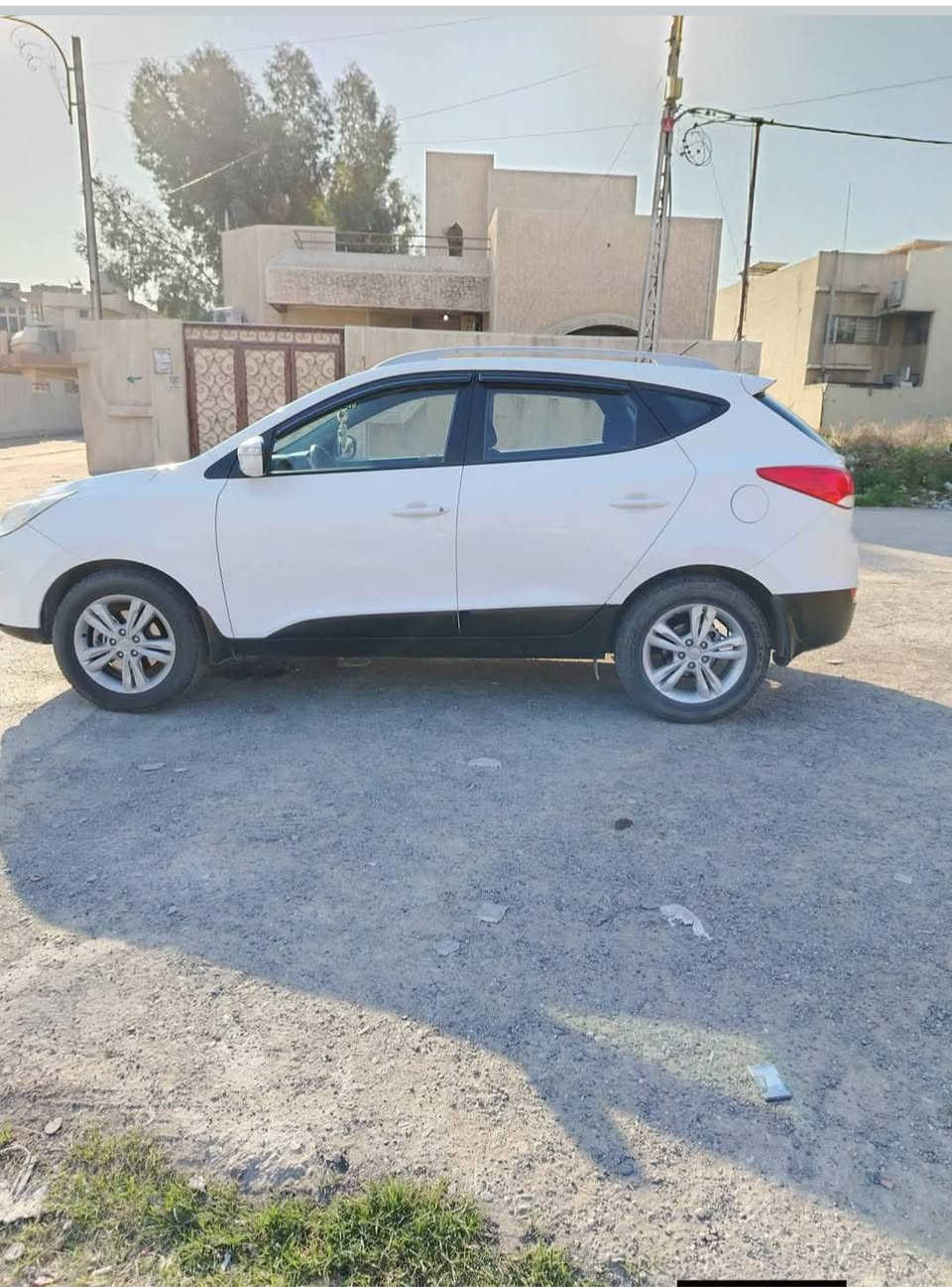 للبيع موديل/2014/بلا ضرر فقط الي موضح بالصورة شرط السياره بأسمي كير مكينه شرط باقي  التفاصيل الاتصال على الرقم/***********
