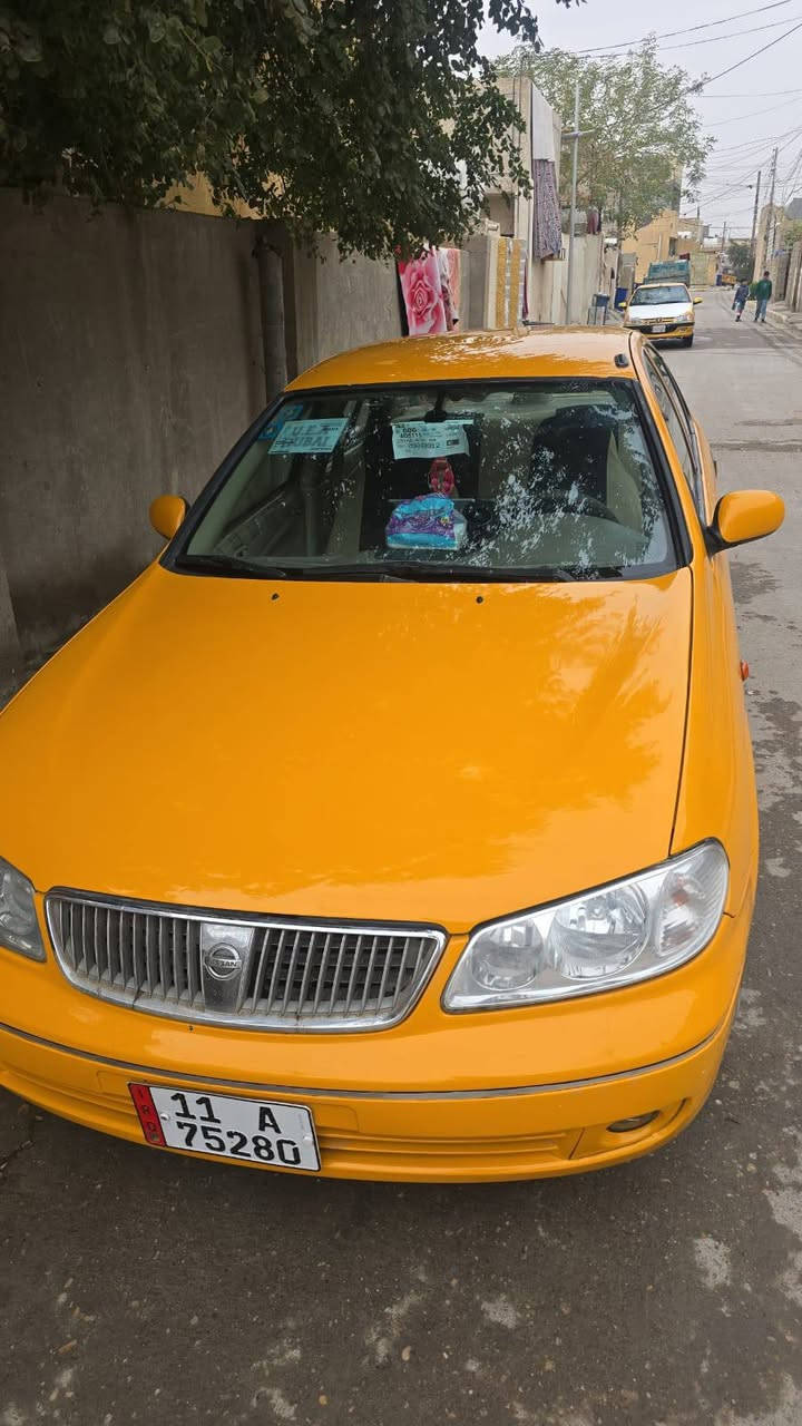 السلام عليكم
نيسان سني موديل 2008 للبيع 

مكفولة ما عده بيها طخة ب البنيد 

بيضه مصبوغة صفرة بسمي تحويل ثاني يوم السعر 95وبيها مجال العنوان بغداد العبيدي الهاتف ***********
