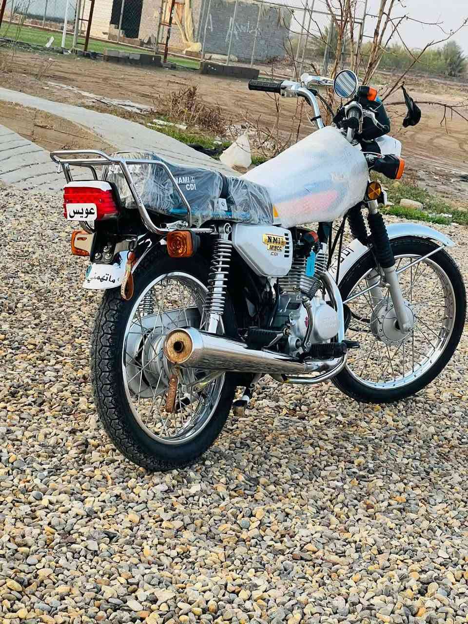 مراوس ببلاد 22 21 23 او بيع
سلام عليكم مكاني قلعه سكر
المو شراي لايصير لوتي براسي 
للبيع تعمير شاصي 15بوري رفيع ارشا اوراق اصولي
وتعميره10يوم رمضان
ثاني تبديله دهن
دراجه كفاله عامه كله بلاد بلاد شلامجه تعمير شرط كله ام الشمس وغراض معرض الاخوين كله بلاد  بس المكينه انه شديته سي جي نامه برغي تجاري مابيه ربع ماذب عليه
السعر مليون 50 بيه مجال قليل  وبيه مجال
 ***********   السعر مليون 50 مراوس او بيع ببلاد
