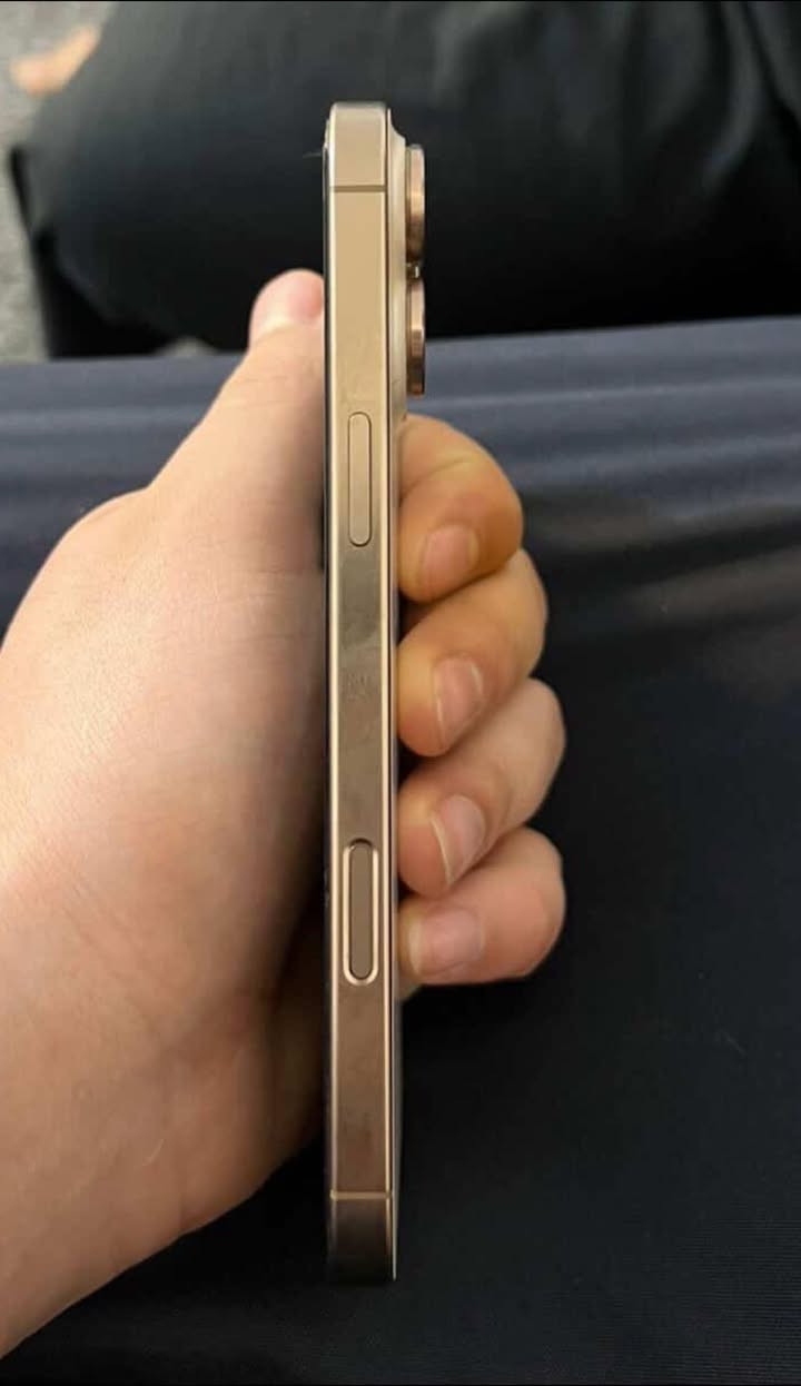 16 برو ماكس
بطاريه 98 
ذ256  تك
بعده بالضمان 
ملحقات كامله 
ب1460وبيه مجال لشراي 
*********** 
*********** 
مكاني تكريت
