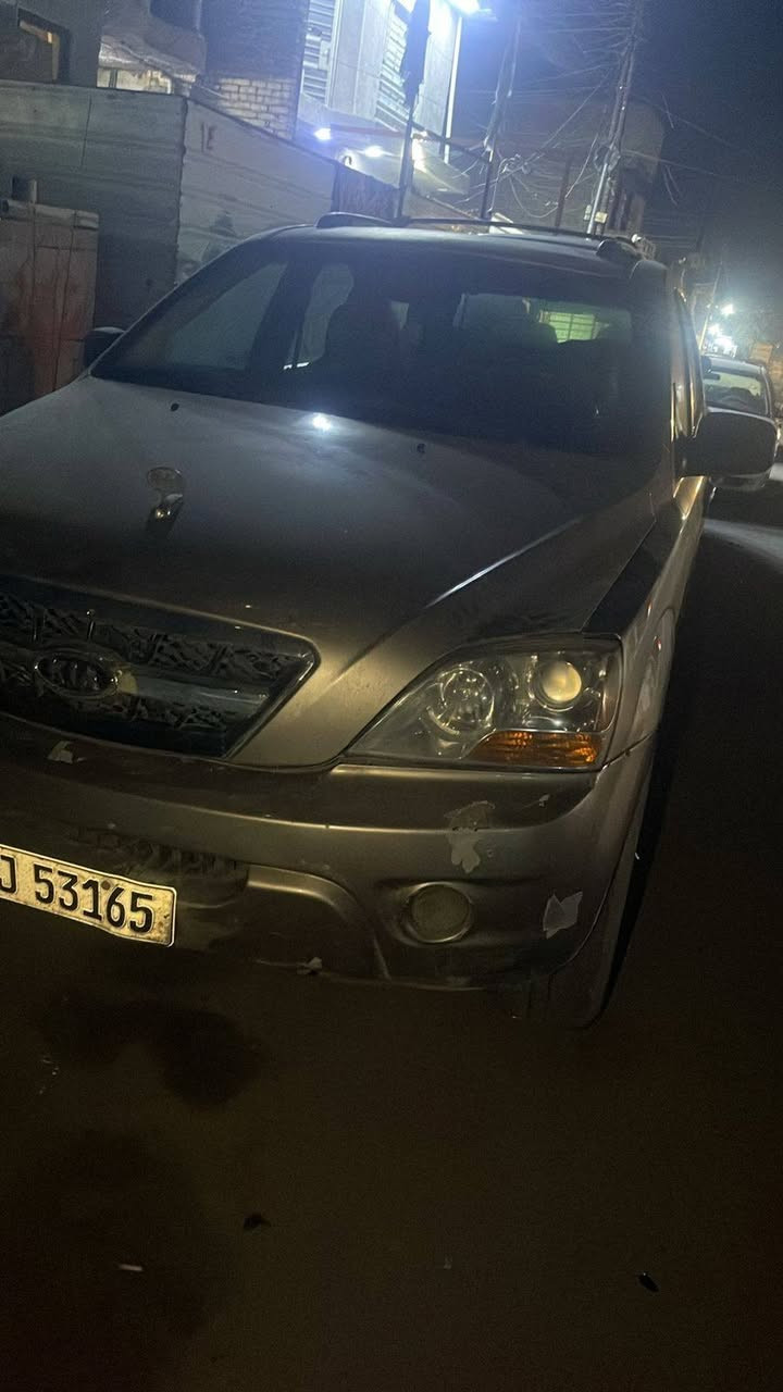 بسعر مناسبه جداا
السلام عليكم
سورنتو 2006 وراد امريكي
حادثحه جاملغ وبنيد بيها تعديل بل لغد وبدايه الشاصي 
يعني بدايته حك 5 اصابع مو اكثر ومصبوغه حزام جماليه
محرك 3500  نضيف 
كير جديد بدلته مصار سبوعين 
السياره شوفت عينكم نضيفه بس بيها تراب 
السياره ناقصها ضفيره ابيعها بدون ضفيره ضيفرتها بيها طبك
مكاني بغداد ورقمها بغداد وبسمي 
سعرها 63 وبيها مجال 

الي متعجبه لحد يكسر بحلال العالم وسعر الضفيره هيه والعقل 400 الف واذا تحب اخذك نروح نشتريها اما اني ليش ما اشتريها بس مضلت فلوس اشتريها
ممتواجد عل فيس 
***********
***********
