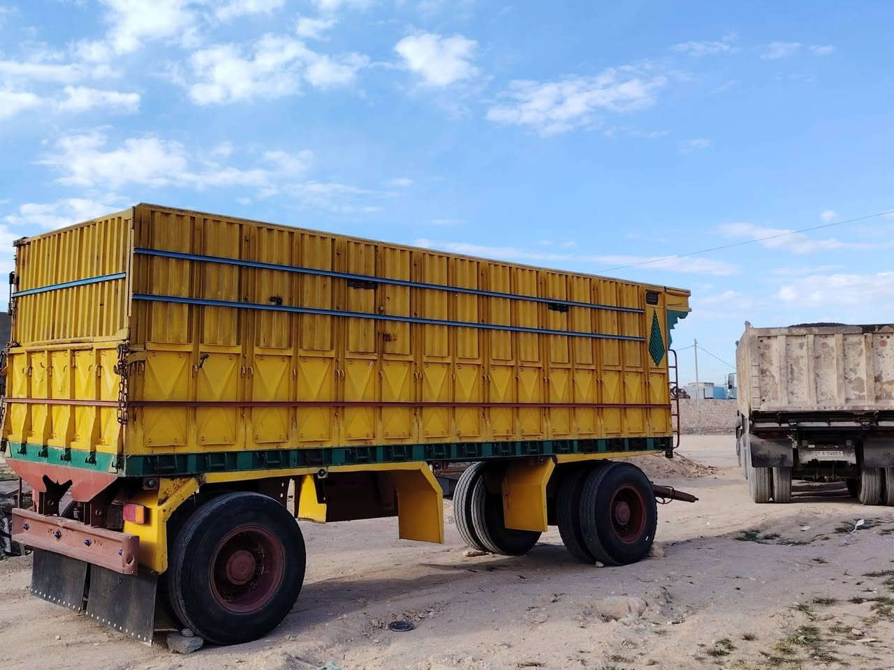 البيع مقطوره سوريه طول ٧وثلث رتفاع195 دناكير سربس جيف قجم هواء كهربات صنيه ١١٠ جديده تخم تاير 24 جاهزه العمل مكان نجف سعر 120 ورقه بيه مجال الاستفسار الاتصال على الرقم *********** ***********
