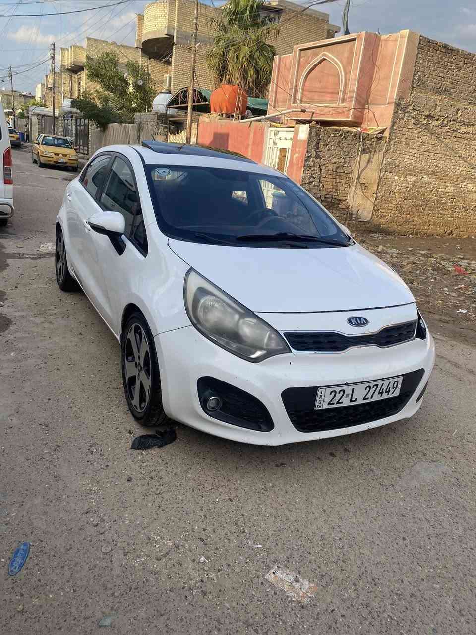 سلام عليكم كيه ريو اج باك مديل 2013 ابيعها على حادثها  سياره فول مواصفات  رقم اربيل دولي جديد تحويل ثاني يوم هزه جديده عنوان بغداد سعر مناسب ***********
