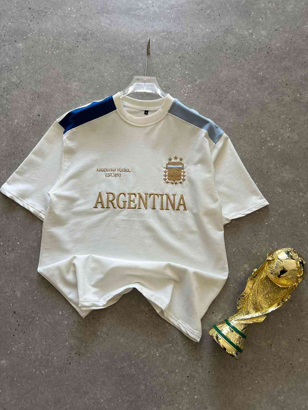 تي شيرت منتخب ارجنتين 🇦🇷🇦🇷🇦🇷


**إذا كنت صاحب هذا الإعلان وتريد حذفه لأي سبب، رجاءا أرسل رسالة إلى الدعم الفني**