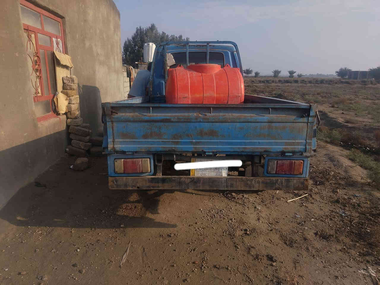 سلام عليكم كيه بنكو 94 سياره كفاله عامه سياره بلاديه قطرت صبغ مابيها سياره بس صدره تعبان مكان  بابل  شوملي سعر(45)بيها مجال بسيط ***********
