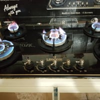 شباب طباخ وكاونتر  للبيع بس الطباخ ونباع كامل هوه وا كاونتر للستفسار ا...