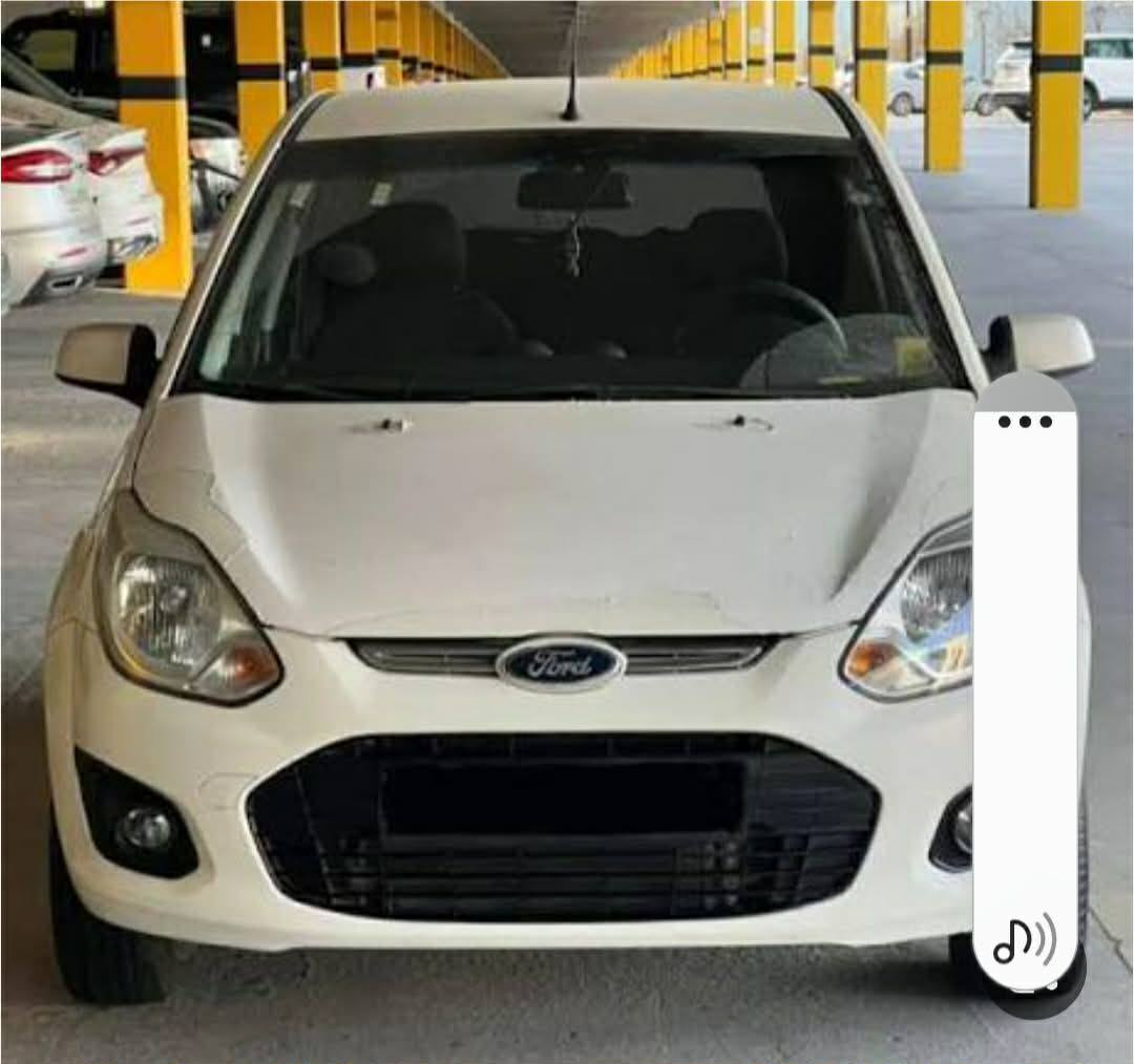 فۆڕد فیگو مۆدیل 2015 
93 وەرەقەو معامەلەیەکی کەم 
0770 141 8263 السليمانية, العراق
