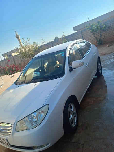 سلام عليكم انترا موديل 2010 كير خير من الله بيها طخة اباب النفر وطخة صغيره بجاملغ محرك نص عمر طخمها حيل زين سعرها 118بيها مجال بسيط رقم دهوك
اتصال ***********
