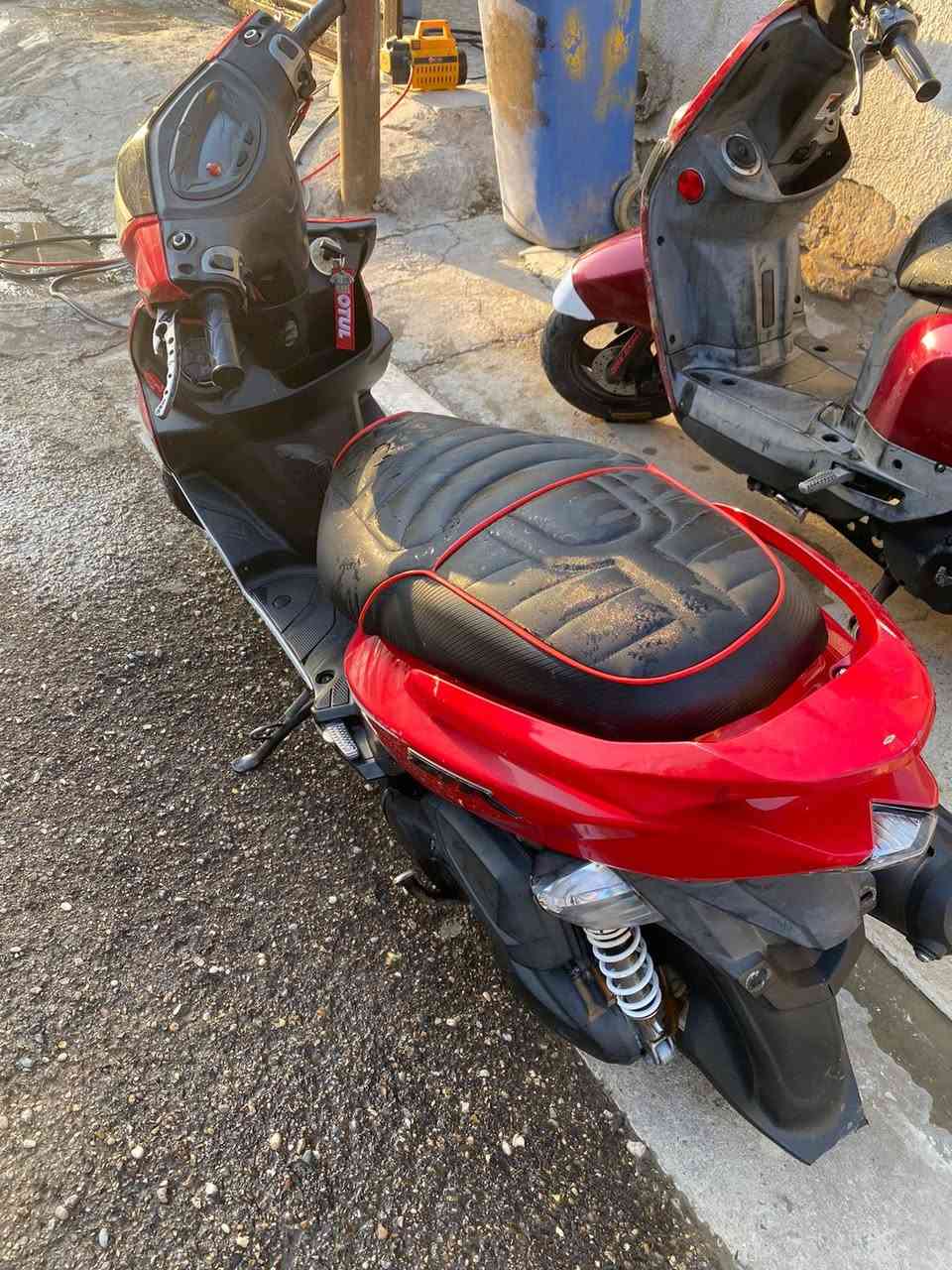 السلام عليكم جي تي آر للبيع 2014 دراجه نضيفه تجي وتشوف بعينك وجيب فيتر وياك وفحص براحتك يدات رياضي كشن رياضي كهربائيات كلها شغاله قبل شهرين من نازله الرمبه عداد الكتروني الاستفسار 
٠٧٧٦ ٦٤٢ ٩٤٥٨
