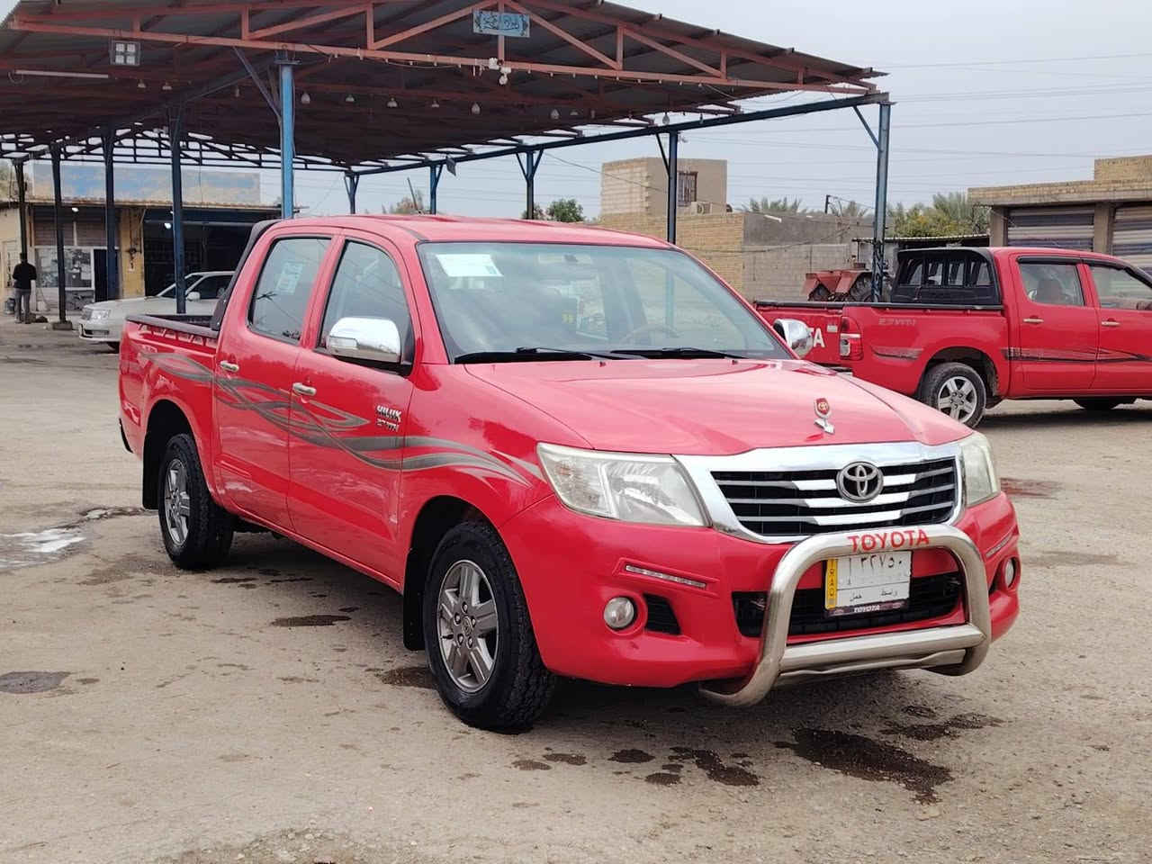 السلام عليكم بيكم فلاونزة 2015 مكفوله كفاله عامة محرك ما مفتوح رقم واسط بسمي جاهزة من كلشي سنوية جديده مكان السيارة ذي قار الرفاعي للاستفسار الاتصال *********** او ***********
