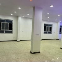 وبركاته من رخصة الادمن المحترم طابق ثالث للإيجار مساحة ٢٢٠ م  موقعه شا...