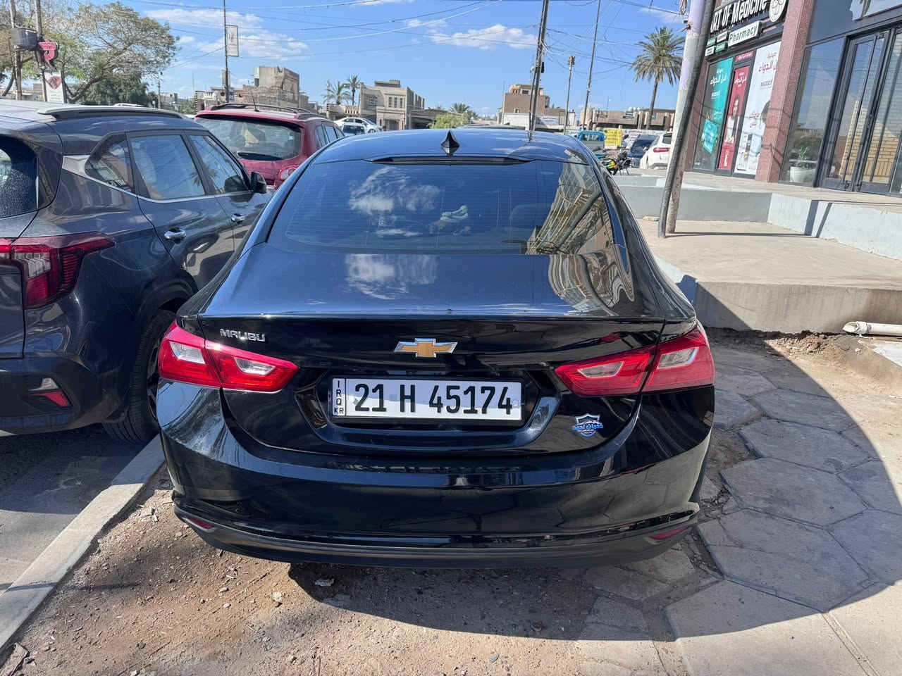 السلام عليكم 
من رخصةالادمن 
ماليبو 2023🚘
محرك 1500تيربو RS
على وضع الوكاله 
مشي17500كيلو متر 
تايرات وكاله🛞 
دبل بصمه  🔑
لايتات زنون علي ناصي 

كتلوكات سبير وجك على وضع الوكاله 

حادثها دعاميه اماميه فقط 
والباقي مكفول  

بدون طك ايرباك 

هزه وسنويه جديده 

رقم سليمانيه باسمي تحويل او وكاله اني حاظر 
السعر 132 وبيها مجال بسيط 

مكان السياره بغداد الكرخ نفق الشرطه

***********
