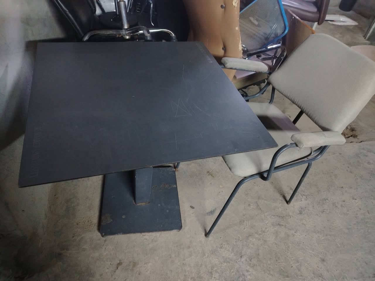 كراسي للبيع كميه الي يريد شلع او مفرد


**إذا كنت صاحب هذا الإعلان وتريد حذفه لأي سبب، رجاءا أرسل رسالة إلى الدعم الفني**