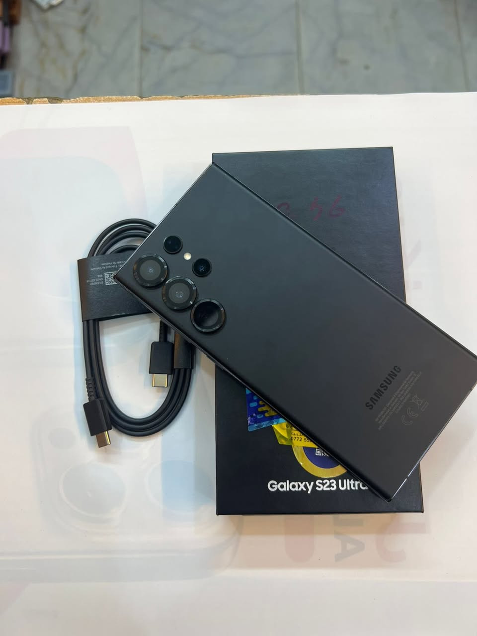 سامسونك كلكسي
S23Ultra ذاكرة 256
نضافة 100‎%‎
كامل ملحقات الاصلية 
ضمان كارت لشاشة سنة
الاصلي ابو الضمان 
استخدام قليل
***********
العنوان : العماره قطاع 28 شارع السوك مجاور عوينات الكرار مركز الشمس 
من تروح للمحل كول من طرف زهراء ♥️
