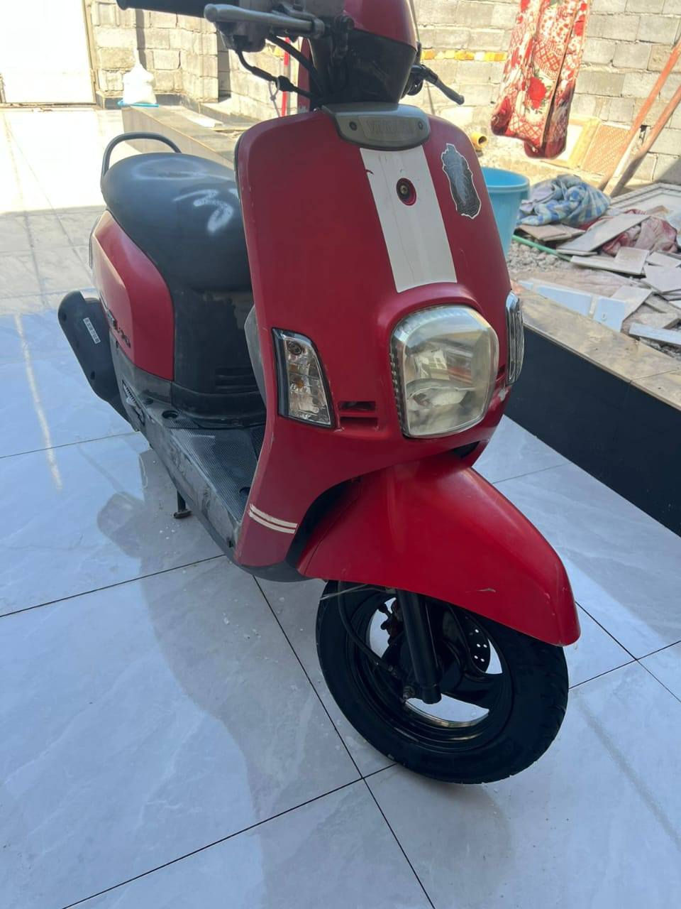 دراجه بوليس كابريته. 
📍 كلشي شغّال 100%
⚙️ المحرك ممتاز
🔋 الكهرباء كاملة
🛞 الإطارات بحالة جيدة
📄 أوراقها نظامية
🚀 تمشي زين وما تحتاج شي
💰 السعر: 1100 وبيه مجال قليل حك الجيه دراجه كامل مابيه نقص شي. كلشي شغال 
📞 للتواصل: ***********
📍 الموقع: (قضاء الامدينه)
