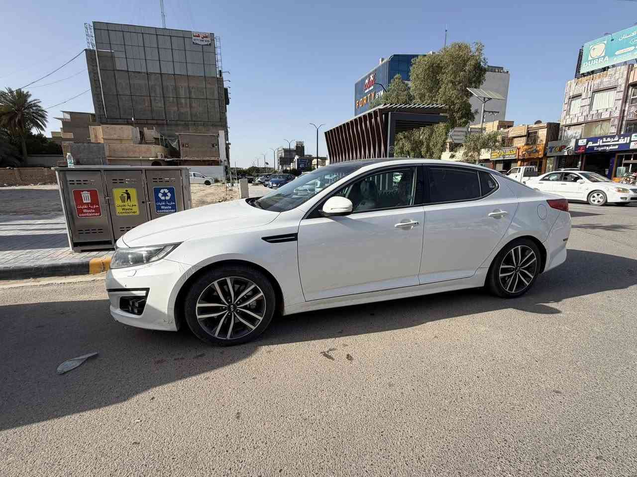 اوبتما خليجي 2014 اعلى فئه vip
بصمه
خزن ميموري وضعيتين 
تدفئه تبريد كشنات
كشنات جلد 
كامره وحساسات 
بانوراما طگتين 
شفتات ستيرن 
سماعات انفنتي 
مري شفط 
مكينه ٢٤٠٠ دوش مفتوحه 
رقم بغداد انكليزي ماشيه ١٣٠
بيها صبغ جاملغ خلفي بدون ضرر باب خلفي مفتوحه تطبيع بدون صبغ او بارد وبارد مقدار شبر بلباب 
مكانها حله شارع ٤٠ للاستفسار ***********
