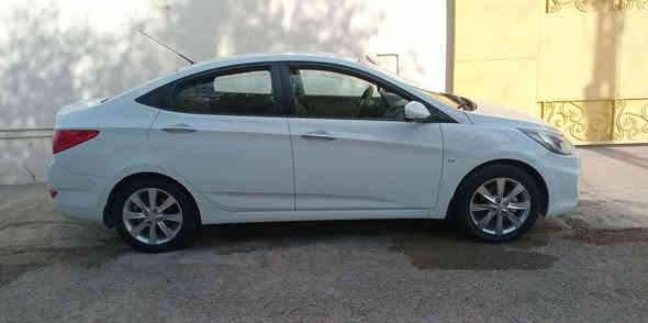 السلام عليكم
اكسنت موديل 2011 
محرك 1600 دوش
مكفوله وبيه سونار
سياره حيل نضيفه واحلى من صور بعد
رقم بغداد مشروع وطني تحويل مباشر
السعر المطلوب 109 
مكان السياره الانبار قضاء عنه
للتواصل على هذا الرقم ***********
