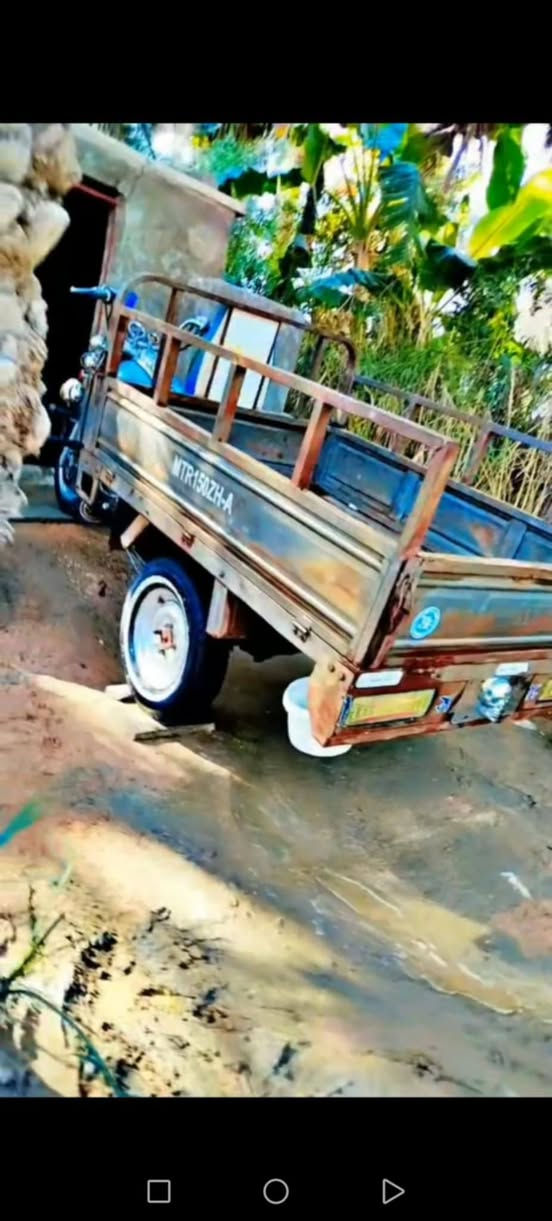 سلام عليكم ستوته لبيع شراي يتصل على الرقم ***********
