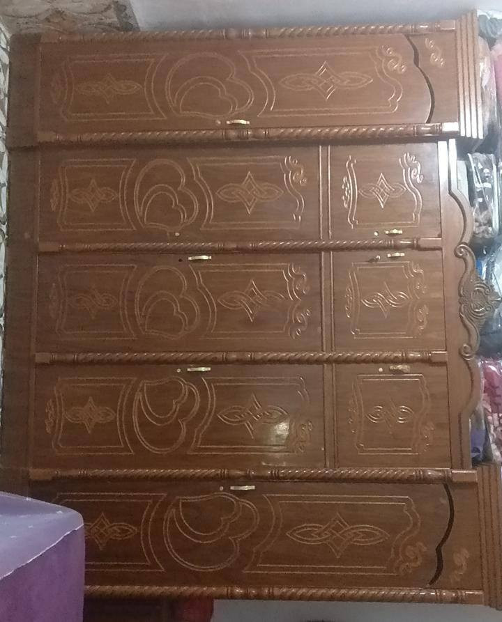 غرفة نوم للبيع ناجرتهه نجاره بمليون و٢٠٠ وريدهه ب٨٠٠ مابيهه أي ضرر


**إذا كنت صاحب هذا الإعلان وتريد حذفه لأي سبب، رجاءا أرسل رسالة إلى الدعم الفني**