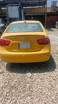 النترا 2009 بيه بس بجم المكينه شغال 07864844589