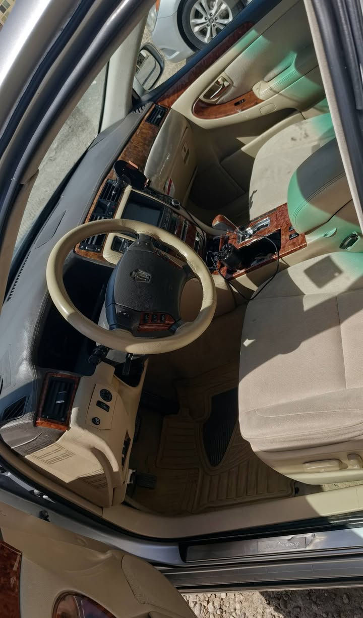 سلام عليكم
شاهينه رقم أنبار 
موديل ٢٠٠٧
قرار ٤٨ 

كصه قماره فقط والباقي مكفول 

لون سلفر

ويل دنك أستيل 

تبريد قطعين

شاشه 

برده كهربائبه 

كشنات كهربائ

سياره مال بيت نضيفه واصوليه بسمي مداور ثاني يوم 
سعر ١٣٥ وبيها مجال 
مكان بابل حمزه الغربي 

الاتصال عل أرقام 

***********

‏‪***********‬‏
