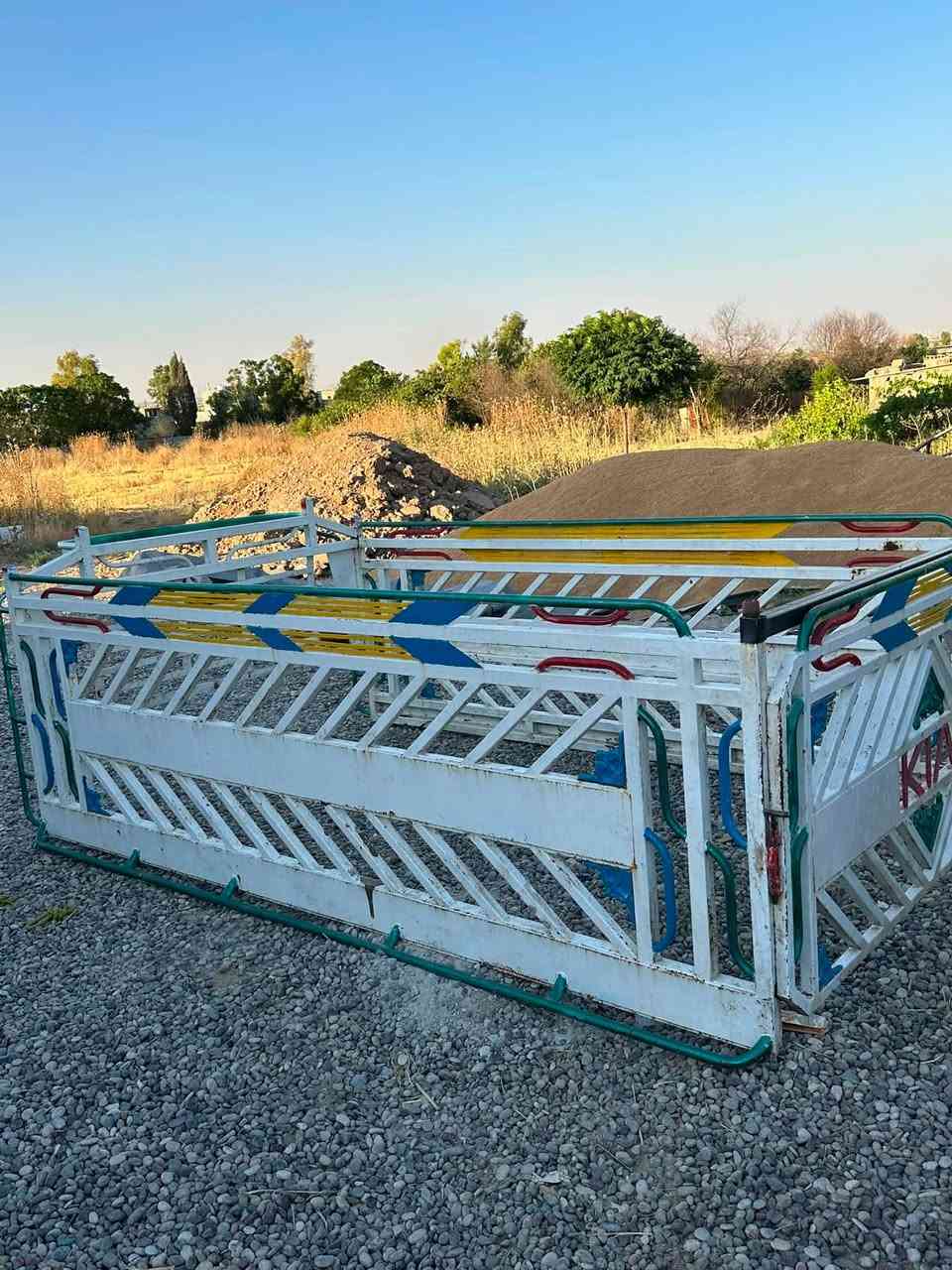 چمچەی جلال حەداد  بی شکانو بی خاس  لۆک لۆک  شوین هەولیر 400 هەزار  ***********

