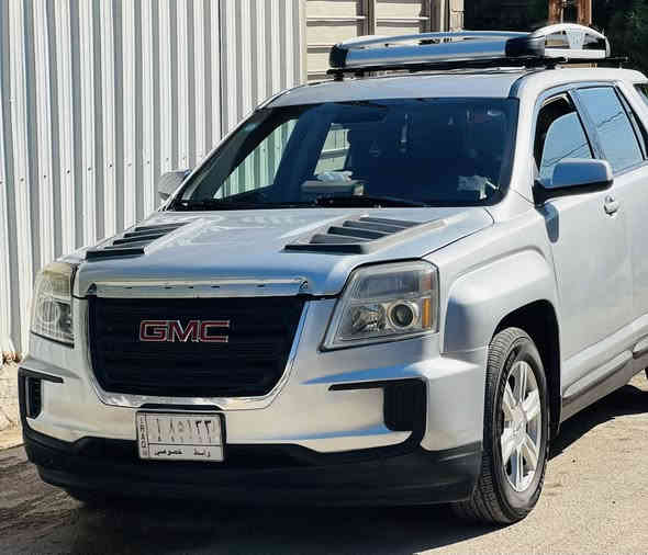 السلام عليكم للبيع فقققط بدون مراوس جي ام سي تيرين موديل 2016 فئة SLE محرك 2400 بأسمي رقم واسط
صور الحادث مرفقة مع الصور 
تبديل فقط باب  الي خلف السايق 
وبيه ضربه ستوته الباب الي خلف الصدر ايضآ عندي صورها
السياره مشتريها اني من 2018 والحد الان الف الحمدلله كل نقص مابيه 

السعر شده متوازي على فلوس والله سعرها اكثر بس بسبب 
الحاجه 
رقمي واتساب 
***********
