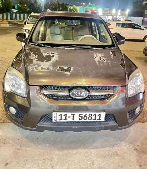 السلام عليكم ورحمة وبركاته 
سبورتج 2009
4 ويل
وارد خليجي
ماشية 210
فقط بنيد جارد 
وبارد بالبك لايت
محرك 2000 
والسونار موضح كل شي 
ب 125 وبيها مجال حك جيتك
بغداد حي اور قرب نادي النفط الرياضي
***********
