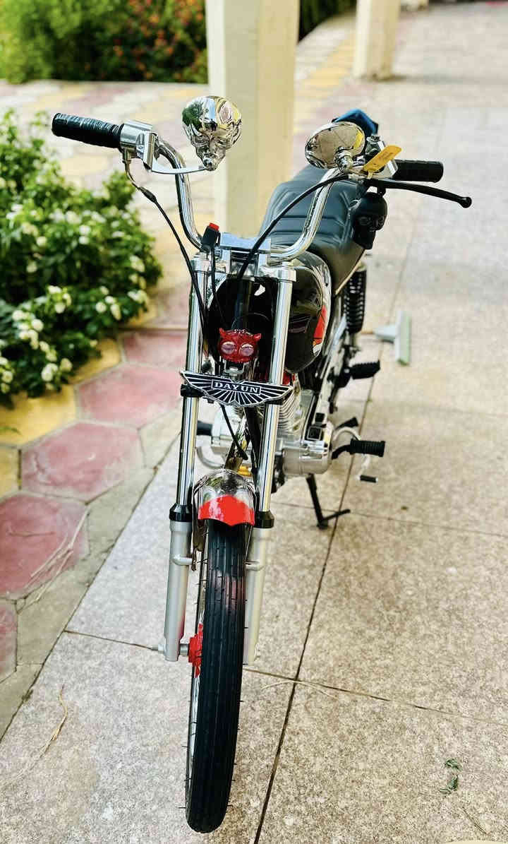 للبيع شاصي شلامجه 2020.  محرك تيربو تعميره 2026.  مكفوله اوراق      ***********.   عنوان الشطره حاوي العباس
