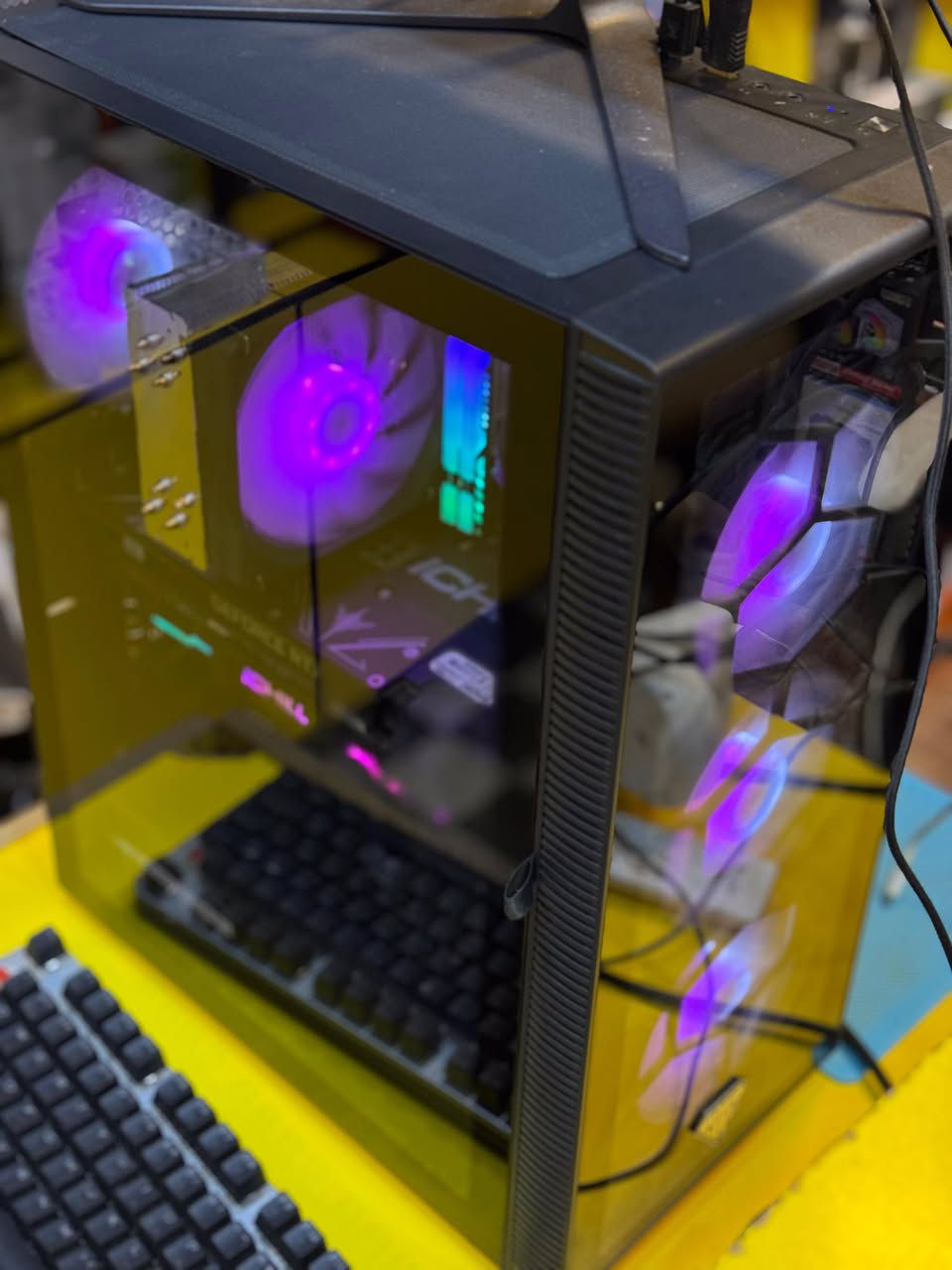 للبيع: تجميعة بسعر 850 الف دينار
المواصفات:
Intel | Core i5-14400F
RTX 2060 Super 8GB
RAM 16GB 3200MHz
SSD Kingston | 240GB
HDD | 1TB
M.b H610M
P . S 550W
Case Mass Gaming


**إذا كنت صاحب هذا الإعلان وتريد حذفه لأي سبب، رجاءا أرسل رسالة إلى الدعم الفني**