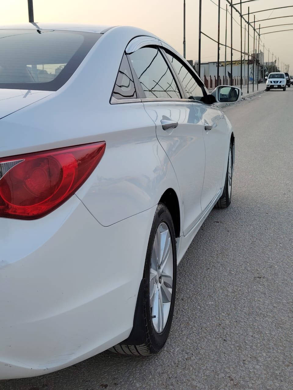 سوناته 2011 بيها صبع جاملع وباب بدون دواخل فقط صبغ السونار مرفق المنشور كير مكينه مكفولات لا تبخير ولا تنقيص السياره بسمي
***********
