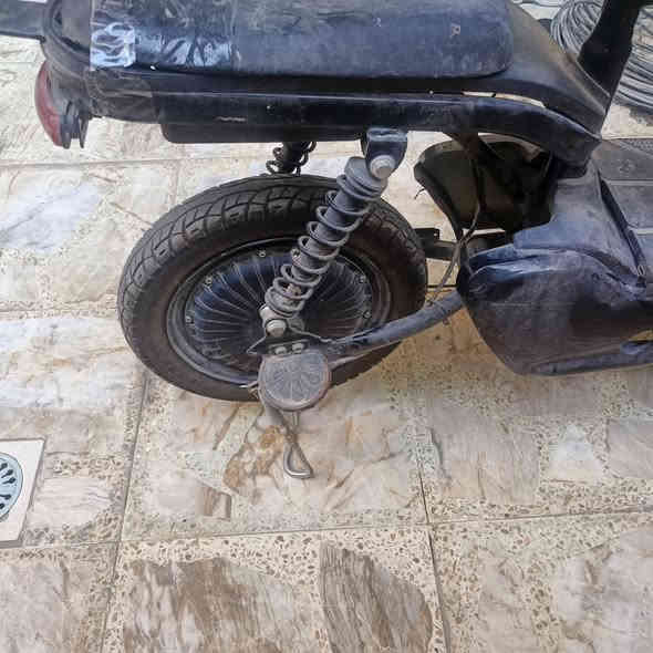 سلام عليكم دراجه شحن عوزه ضفيره ودشبول  السعر85 بغداد الشعله ***********
