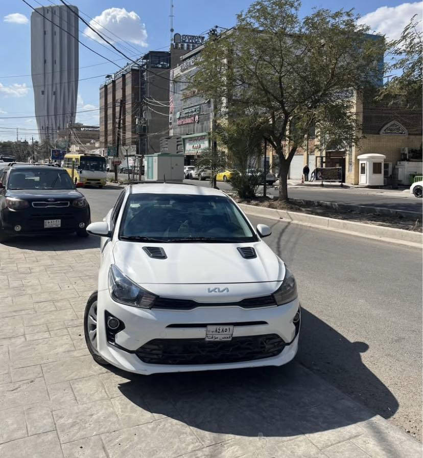 كيا ريو 2023 بيع او مراوس
بعدهة ممرقمة فحص مؤقت تترقم كل المحافضات 
رقمهة يكلف 15 ورقة كامل عالمشتري الترقيم 
ماشية 30 الف كيو 
مكينة 1600cc دوش 
مكينة كير صدر تبريد كلة جديد 
صبغ قطعتين فقط بدون دواخل حادثها مال امريكا جاملغ وباب 
شاشة كاربلي 
كامرة 
تحكمات ستيرن 
مري شفط  
تحويل باسم المشتري 
مكانها بعقوبة 
السعر 100 وبيها مجال 
***********
