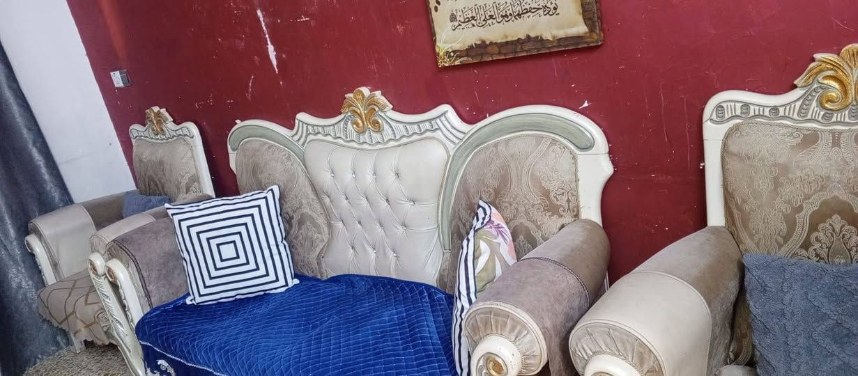 تخم جديد باله نظيف تخون كامل سعر 350 بغداد  امين الثانيه  ***********

