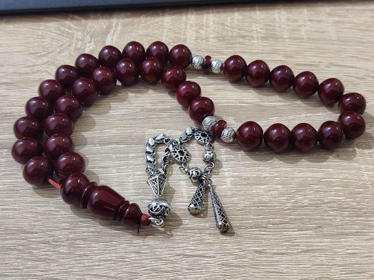 فاتوران معرگ قطعة غاية في الفخامة والجمال


**إذا كنت صاحب هذا الإعلان وتريد حذفه لأي سبب، رجاءا أرسل رسالة إلى الدعم الفني**