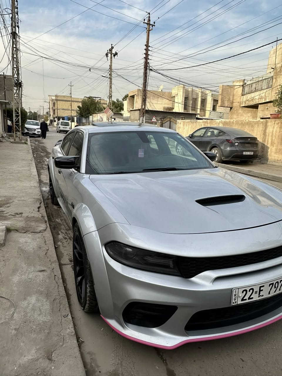 السلام عليكم سكات باك وايد بدي موديل ٢٠
بدون ايرباك بدون قطره صبغ حادثها فقط بارد

عليها تفريغ وبرمجه مصطفى ايكل 

لسياره مناقصها كلشي هزه وفحص مسويلها جديد

مكاني الدوره***********

سعرها٢٦٠
