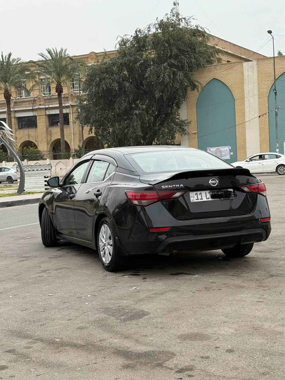 ﷽
للبيع او المراوس 
نيسان سنترا 2023 الشكل الجديد فئه sv وارد امريكي حادث بسيط جدا المازده وربع البنيد صبغ فقط مكينه 2000 مكينه وكير مكفولات ماشيه 50 فقط سياره جاهزه مابيها برغي نقص حتى شخوط مابيها مواصفات السياره 
بصمة شاشة كار بلي 3 انظمه قياده  رادارات امامي خلفية جانبيه حساس خلفي توقف ذات مانع اصطدام تحديد مسار كامرة تبريد ثلج سياره ممفتوح بيها برغي تخم تاير جديد وباتري جديد رقم بغداد الجديد تحويل ثاني يوم سياره جاهزه ع اخر حبايه رايدها ب 140 وبيها مجال للشراي مكاني الاعظميه ***********  اتصال او واتس بغداد, العراق
