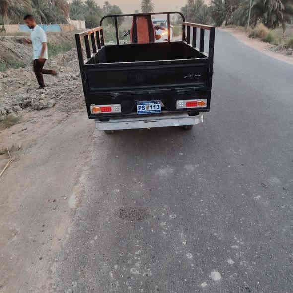 السلام عليكم ستوته للبيع موديل 20 محرك 25 اوراق اصولي كفاله عامه ستوته جاهزه سعر مليونين وبيها مجال المكان النجف الحيره ***********
