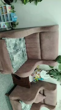 تخم • يم ملعب الكهرباء • قبل السده