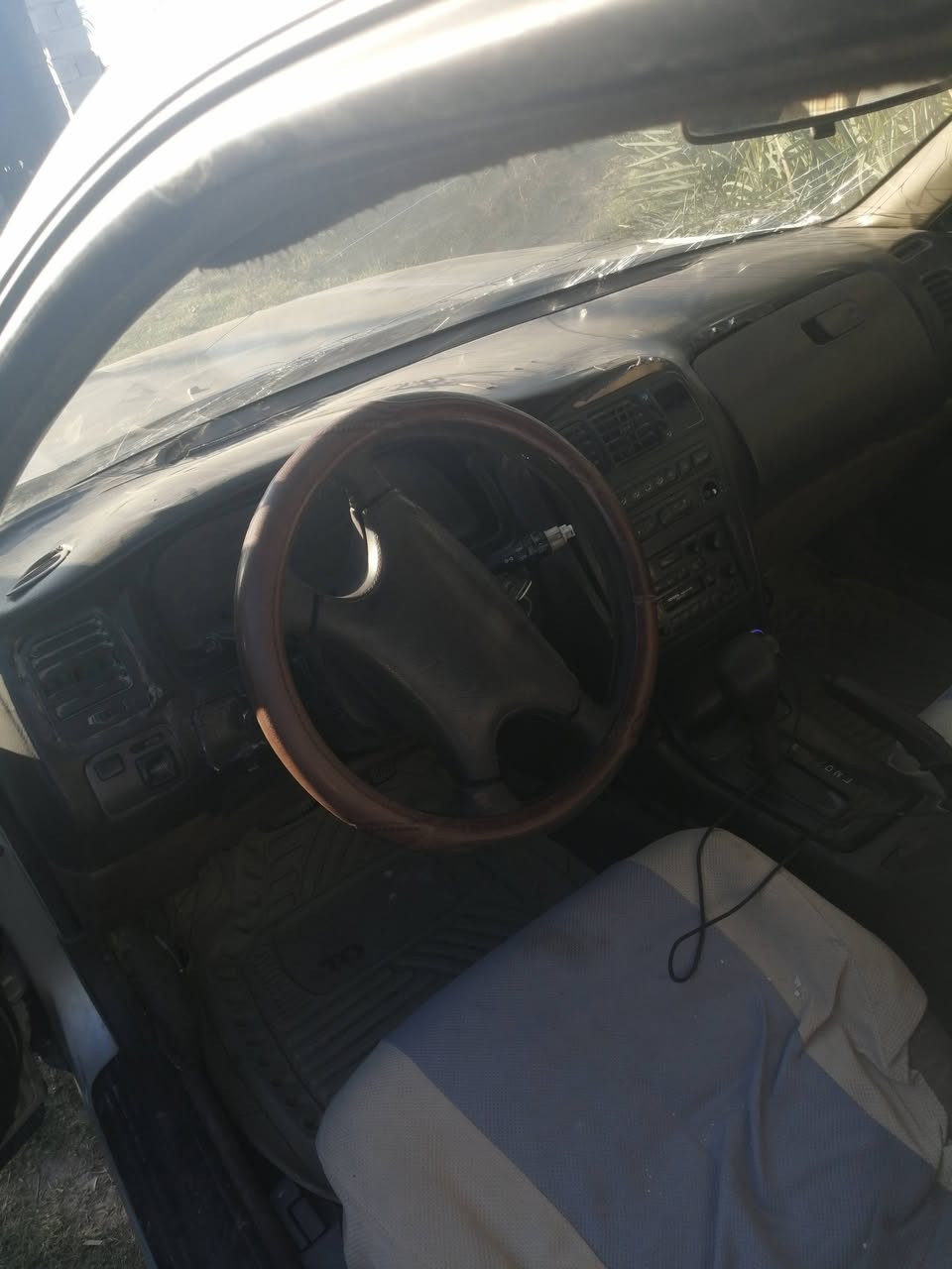 سيارة مارك شيزر للبيع كير محرك اكسل كفالة نقصها حدادية وبطاين فقط للإستفسار الاتصال على الرقم ***********
