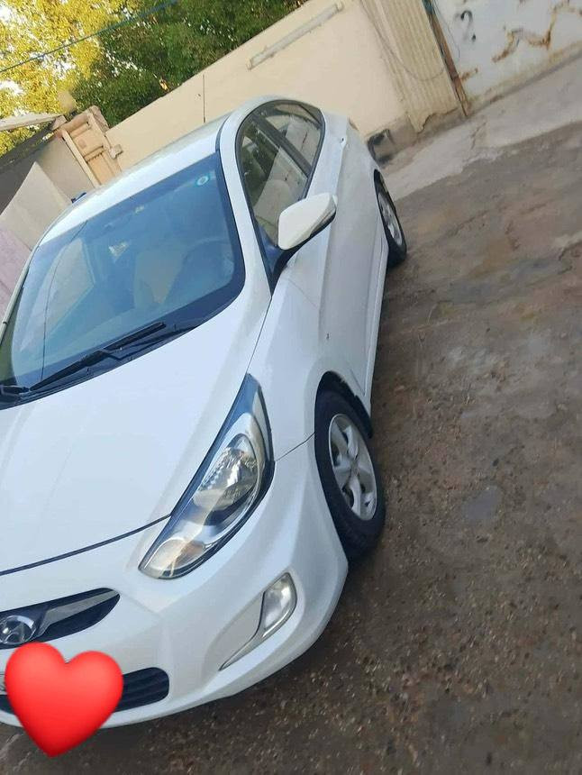 السلام عليكم ورحمة الله وبركاته اكسنت للبيع مديل ١٣ سياره جديده كلش ماعده باب السدر مبدل بيه ومبدل بلادي سنويه جديده بسمي رقم بابل انكليزي مداور مباشر مكاني ديوانيه السعر ١١٢ وبيه مجال قليل *********** محمود غير متواجد عله الفيس
