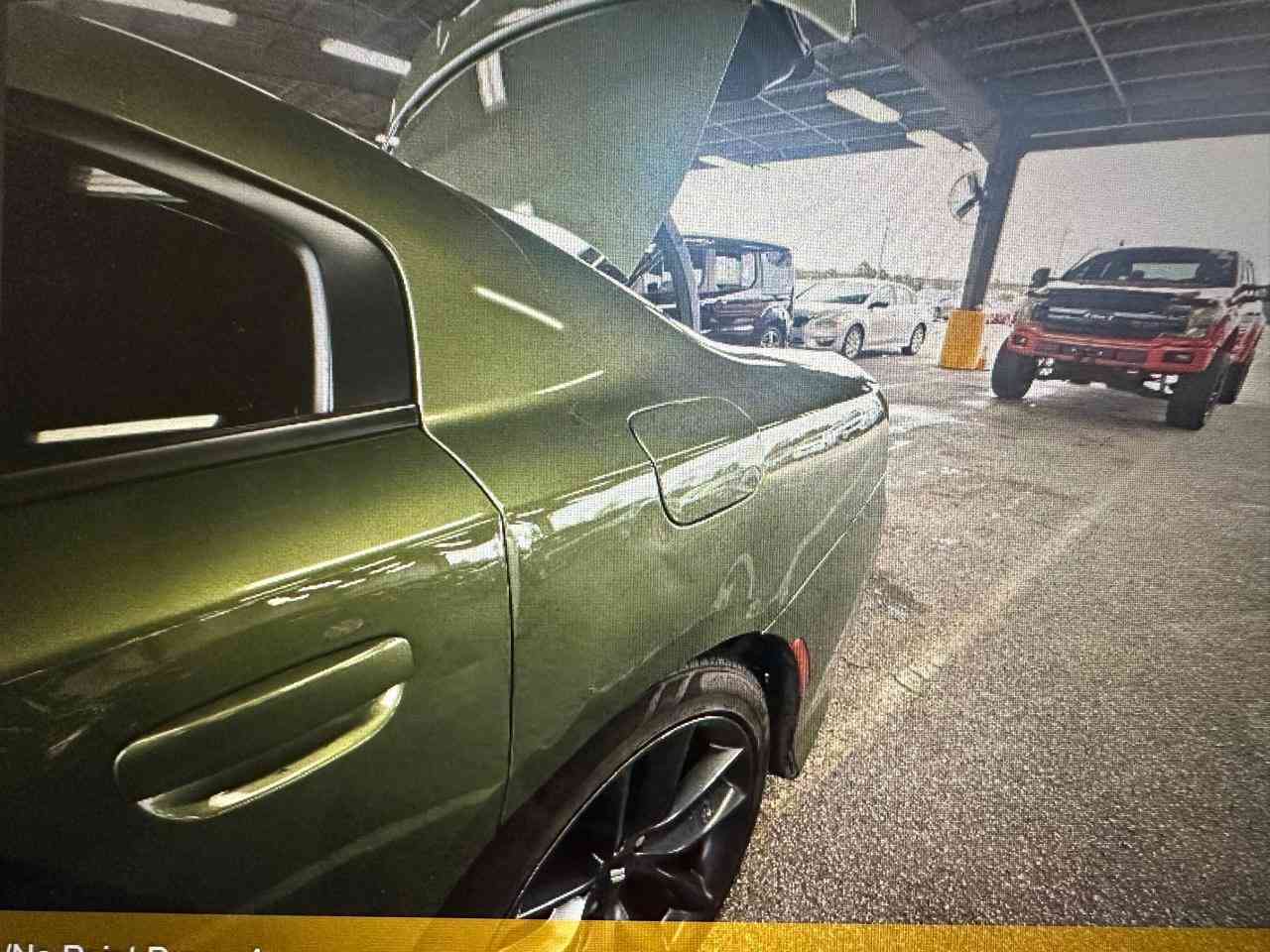 دوج جارجر موديل 2022
ماشية100مايل بامريكا دخول العراق ماشية ٧٠ مايل
محرك كير واير بشرط مامفتوح 
سيارة حيل نظيفة كلشي عل بلاد جديد 
سنوية هزة كلشي جديد 
باسمي السنوية بشرط تحويل وغرامـة
سيارة مابيـها دينار مصرف كامل من كل نواحي
*********** واتساب 
*********** اتصال
السعر ٢٧٧ وبيها مجال
