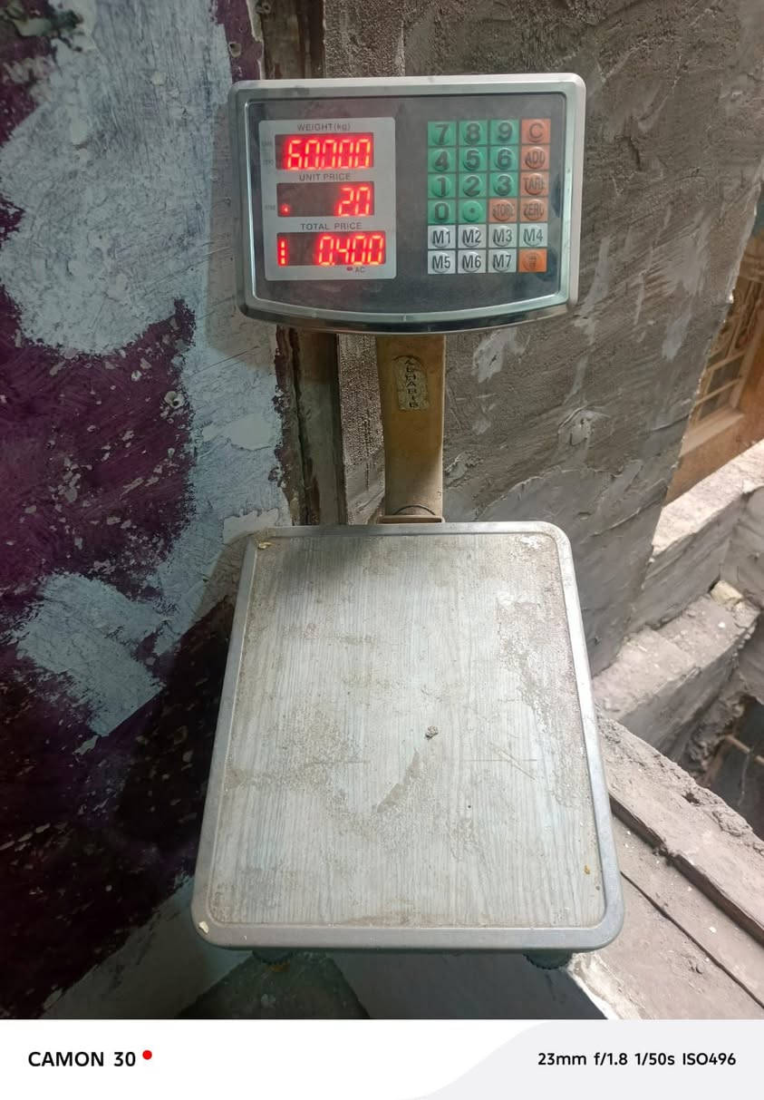 السلام وعليكم اغراض علوه مخضر للبيع ميزعدد٣ صماطه دجاد+ حوض سمك + قفص دجاج +ميزان اكتروني + ميزان كفه ويا سيتين عيارات موجود واساب مكاني بغداد الكماليه وموجود تغليف جدار ***********
