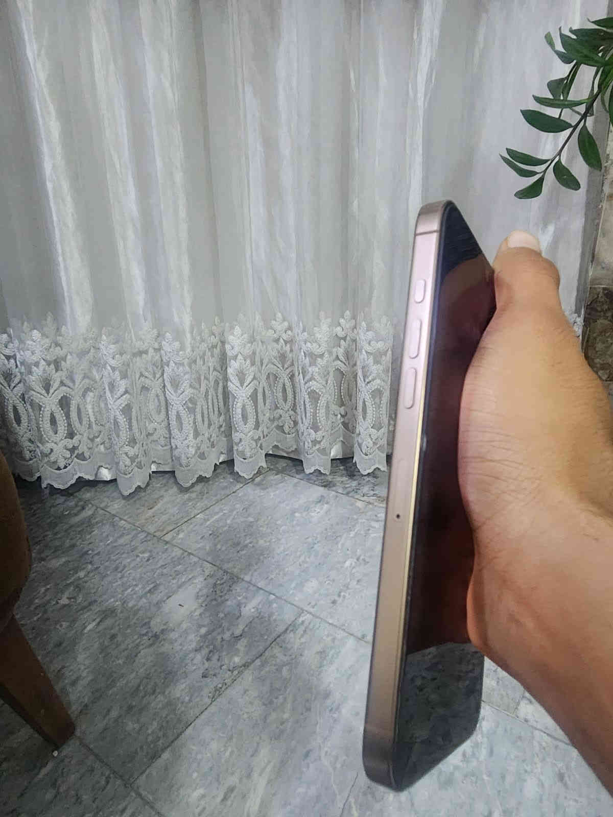 سعر1325  وبي مجال قليل

16 pro max
256 ذ
نظافة 100%
اسم شخط ما بي تاخذة كارتونة
تحت الظمان  ماستر بعدلة 5 اشهر

 *نسبة البطارية 
 وعدد الدورات ضمن الصور 
***********
بغداد
