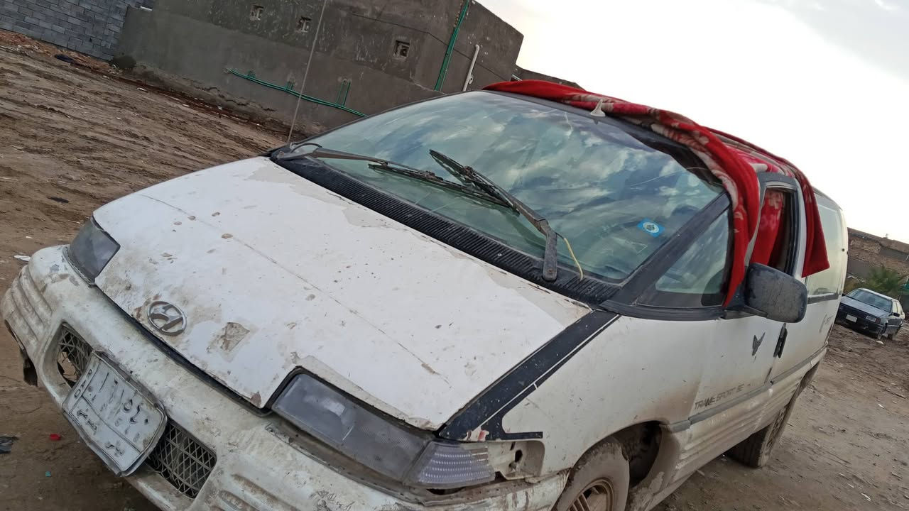 سياره  موديل 91رقم ديالي مكانه الديوانية سعر24ورقه مرواس ***********
