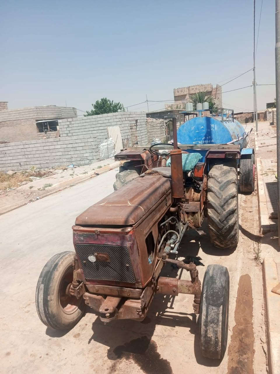 عنتر 71موديل 84 للبيع مع مقطورة ماء نضيفه اخو جديد نضيفه تايرات نضيف        محرك بي تنقيص بس بدون اي تبخير تايرات نص عمر
نگرة سلف نوزلات پم تجفيت جديد بدون رقم
كير نضيف هودرليك شغال تبانه شغال پاور استيرن جديد للاستفسار الاتصال ع رقم
***********
